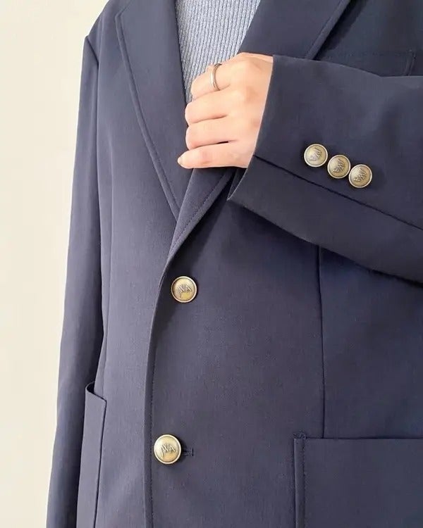 ユニクロ「感動ブレザー」