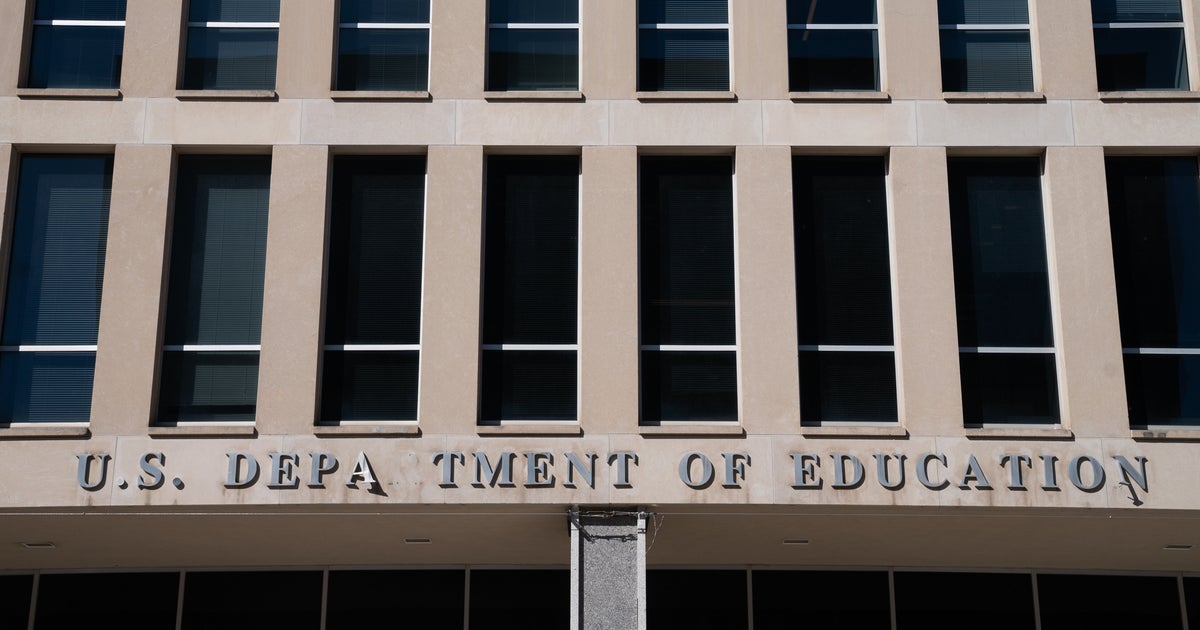 Education Department’s Wild Sink Post Goes Viral For Hilarious Reason Education Department’s Wild Sink Post Goes Viral For Hilarious Reason