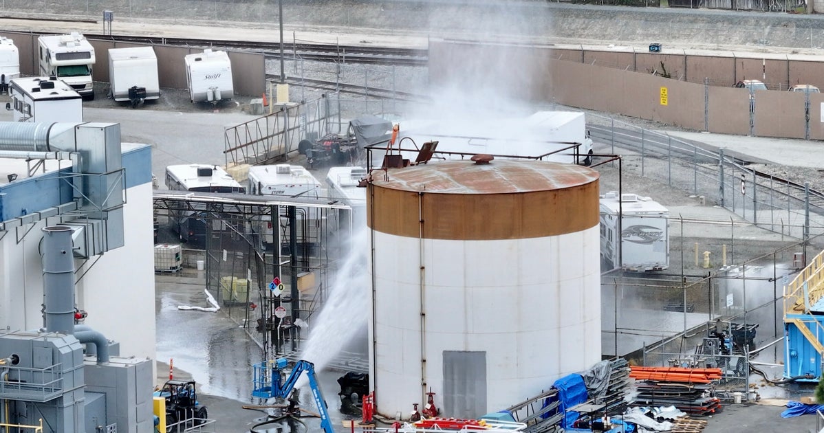 40,000 Evacuated as Failing Chemical Tank Threatens Explosion in Orange County