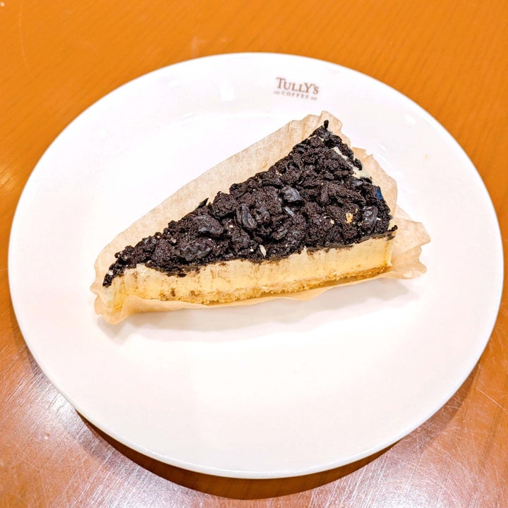 タリーズ「クッキークリームチーズケーキ」