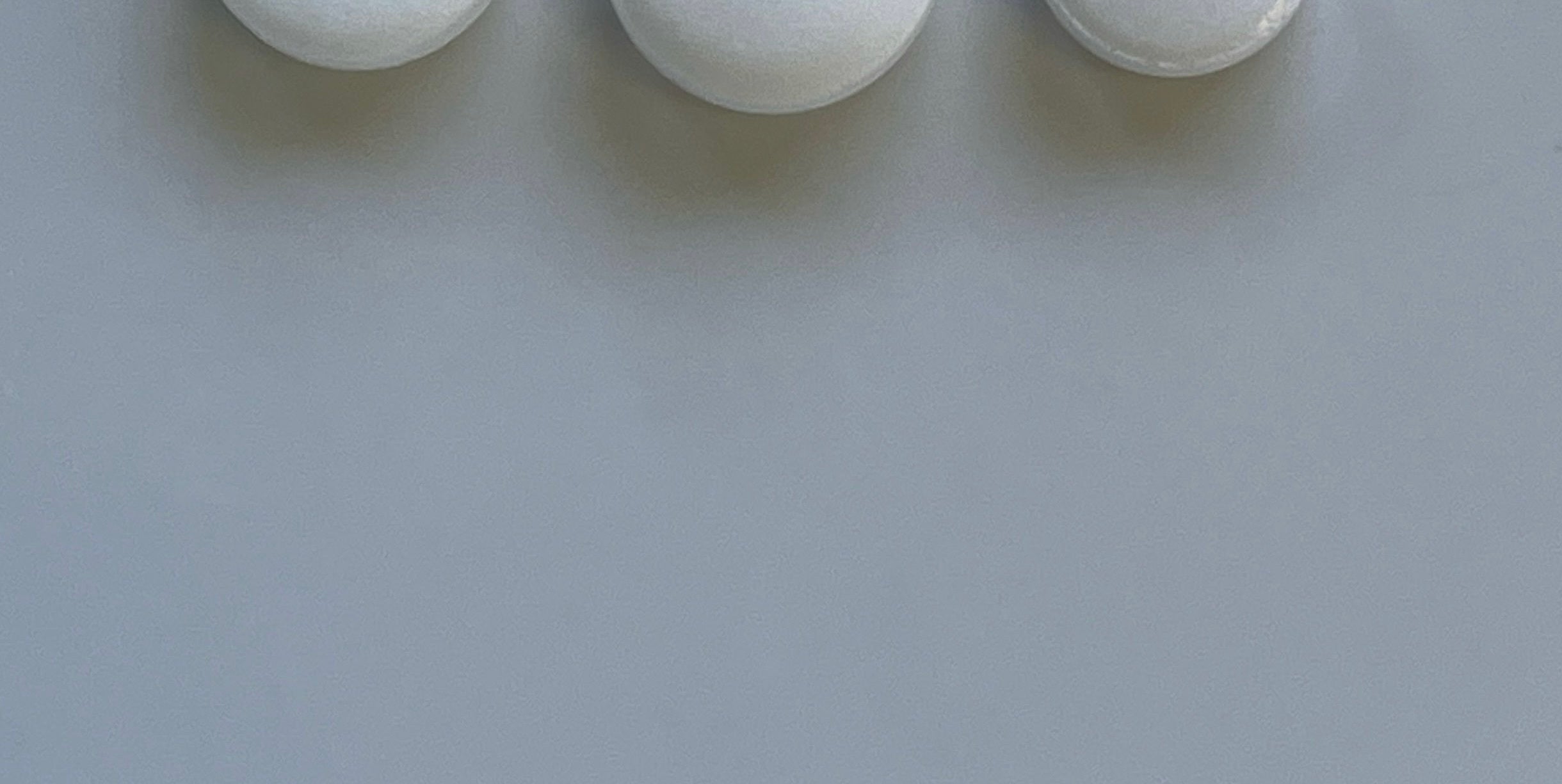 全部「250」なのに…3つの白い錠剤、何の薬か分かる？⇨薬剤師の“特殊スキル”に「恐るべし」の声