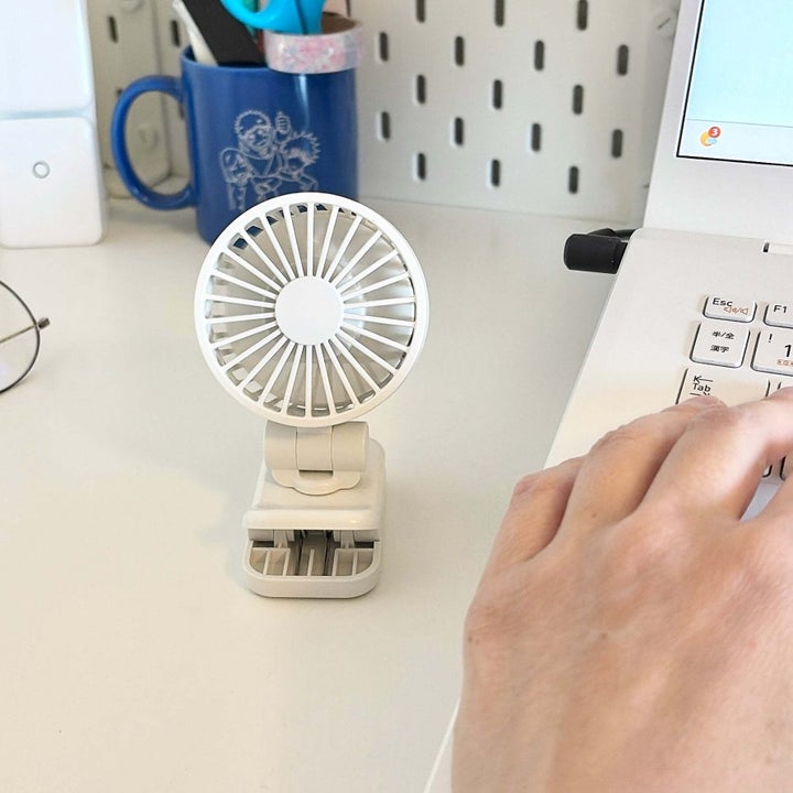 無印良品「置いても使える 充電式クリップファン ミニ」