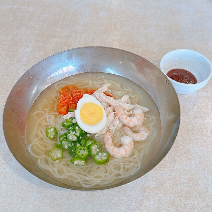 ガスト「海老と蒸し鶏のコク旨冷麺」