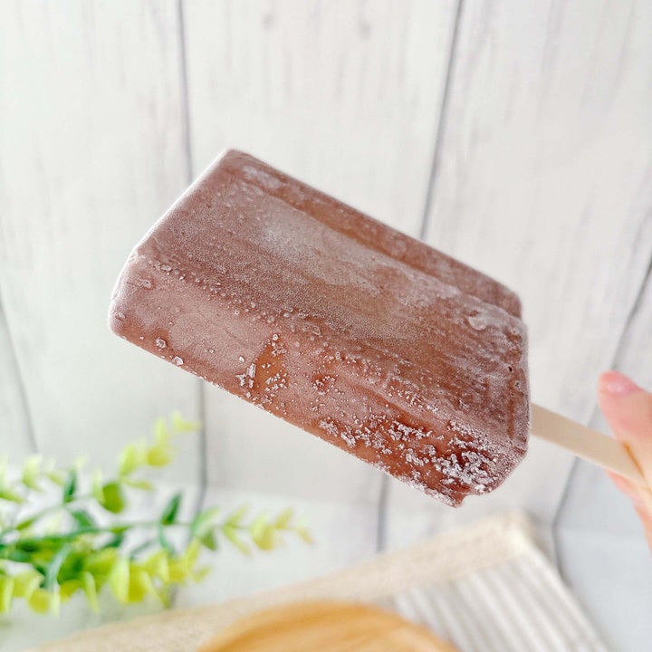 ファミマ限定「赤城乳業 チョコもちっと」
