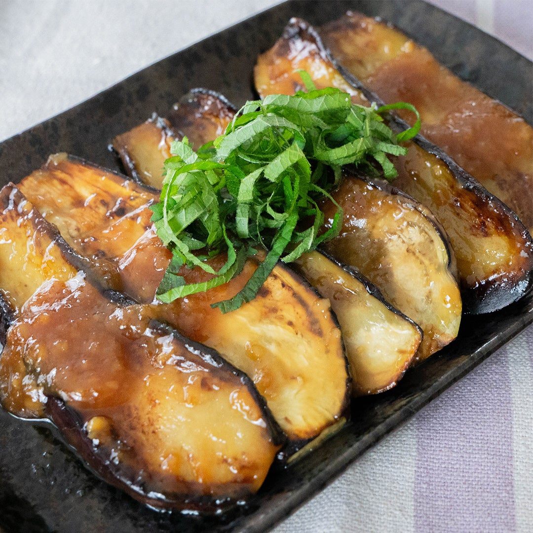 【なす、最近こればっかり】トロッとジューシー！10分で作れる、なすのみそ照り焼き