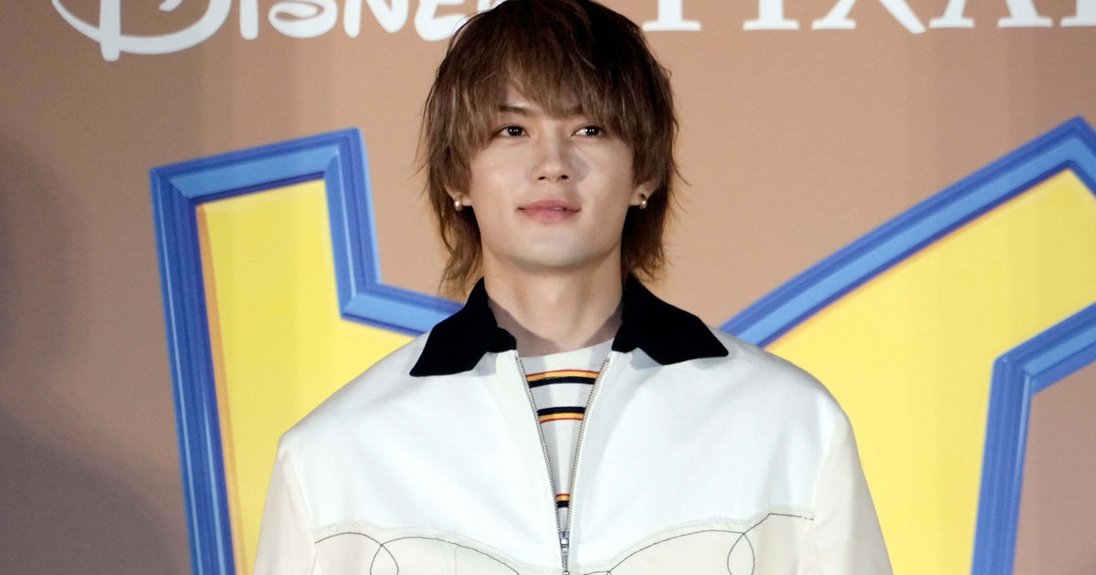 佐野勇斗、海外での食事ショットを公開→「大きい」「わんぱくでいいじゃん」と反響