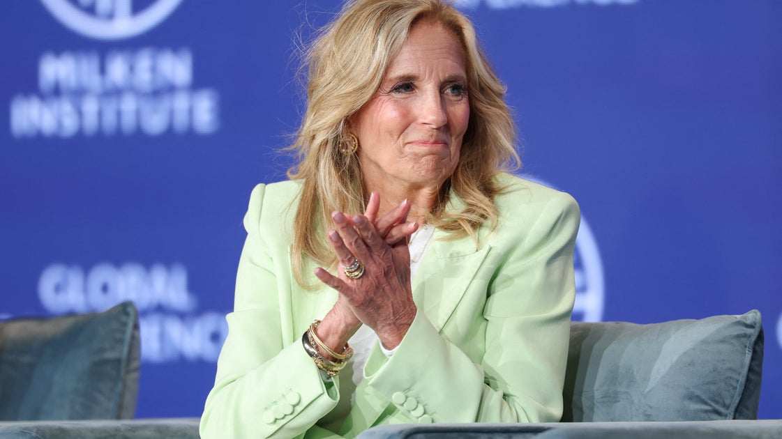Trump kritisiert Jill Bidens Sorgen um ihren Ehemann während der Debatte ...