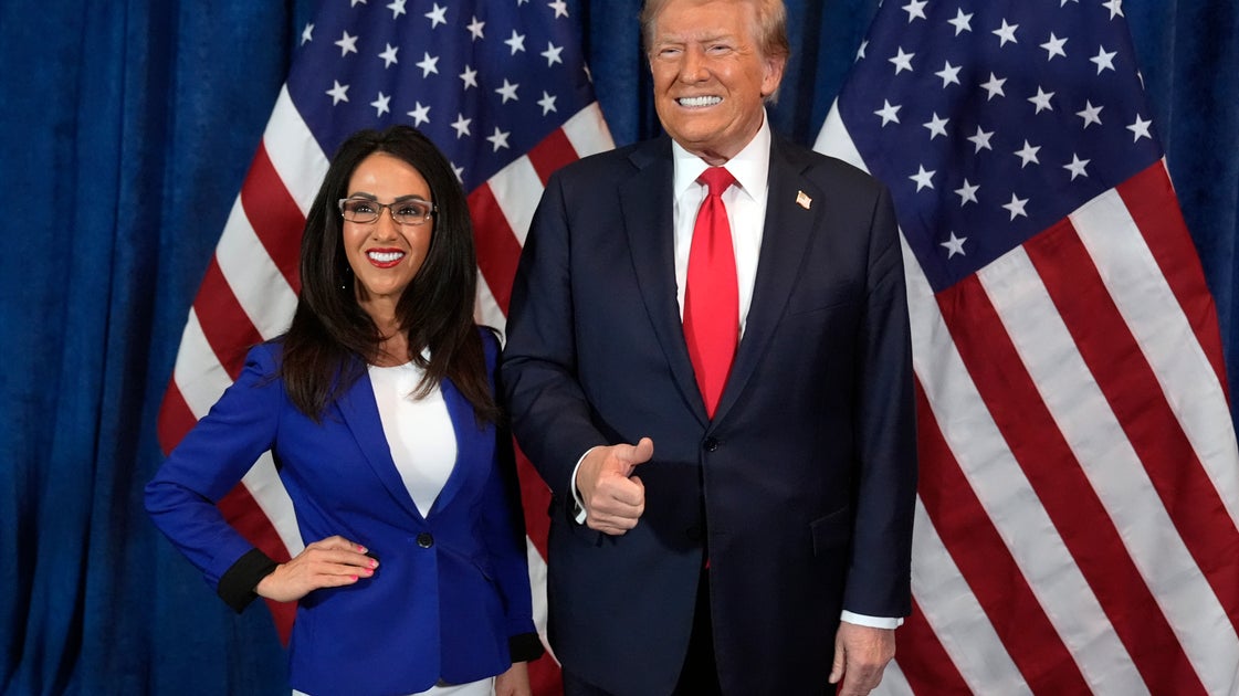 Boebert verteidigt Trumps Aussage, sie sei dumm, und sagt ...