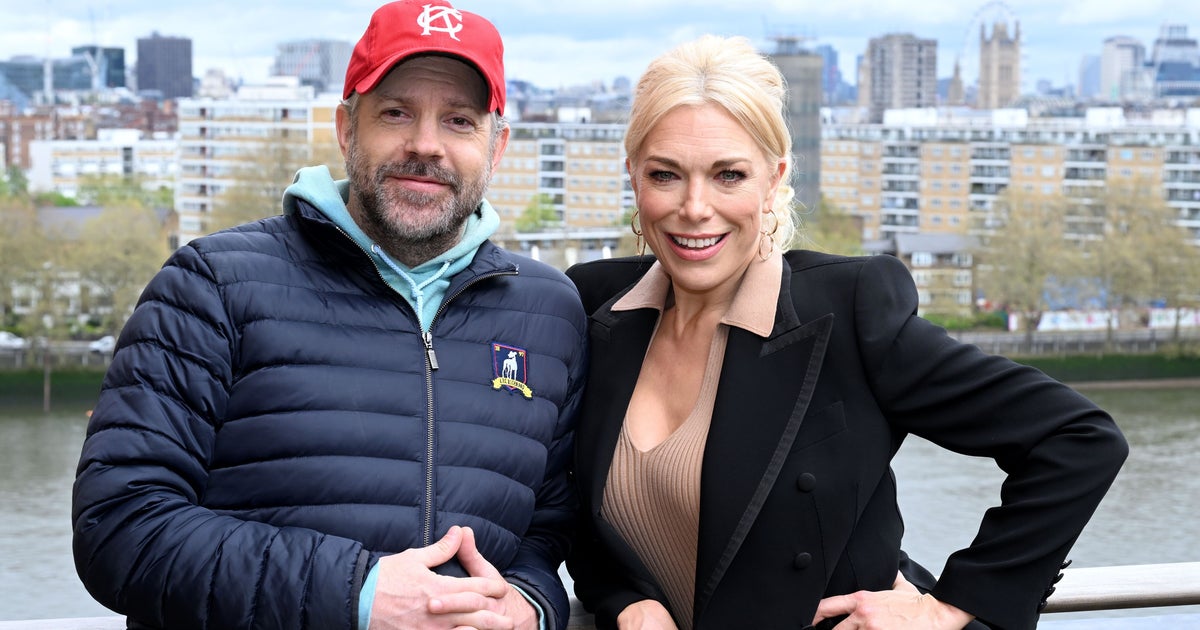 Hannah Waddingham Opens Up About 'Love-Hate Relationship' With Jason ...