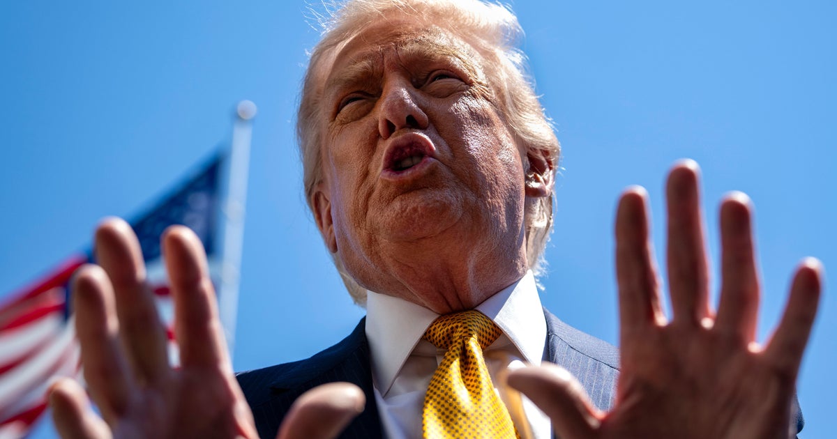 Trump Now Says This Bizarre White House Addition Might ‘Never Ever’ Go Away