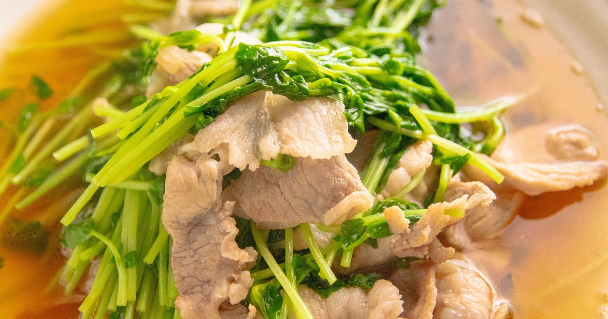 【節約食材で満足おかず】豚こまと豆苗はめんつゆで仕上がる!食卓にあったらほっとする、簡単おかずレシピ