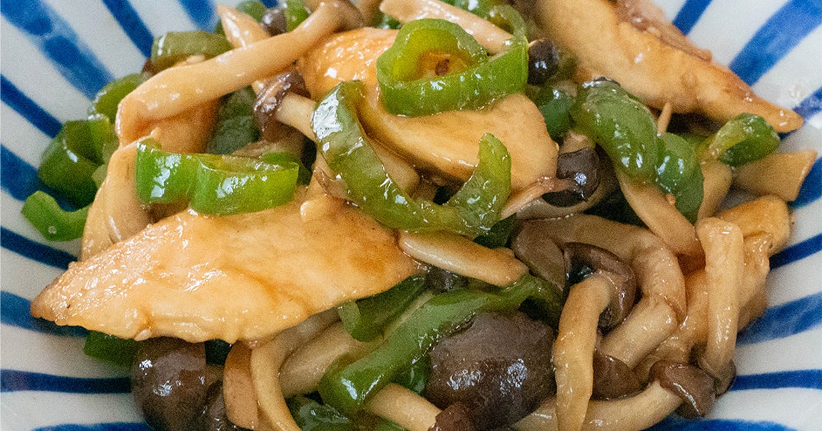 【ピーマンと鶏ささみで作ってみて】焼肉のたれ+酢で箸が止まらない!夏のスタミナさっぱり炒め
