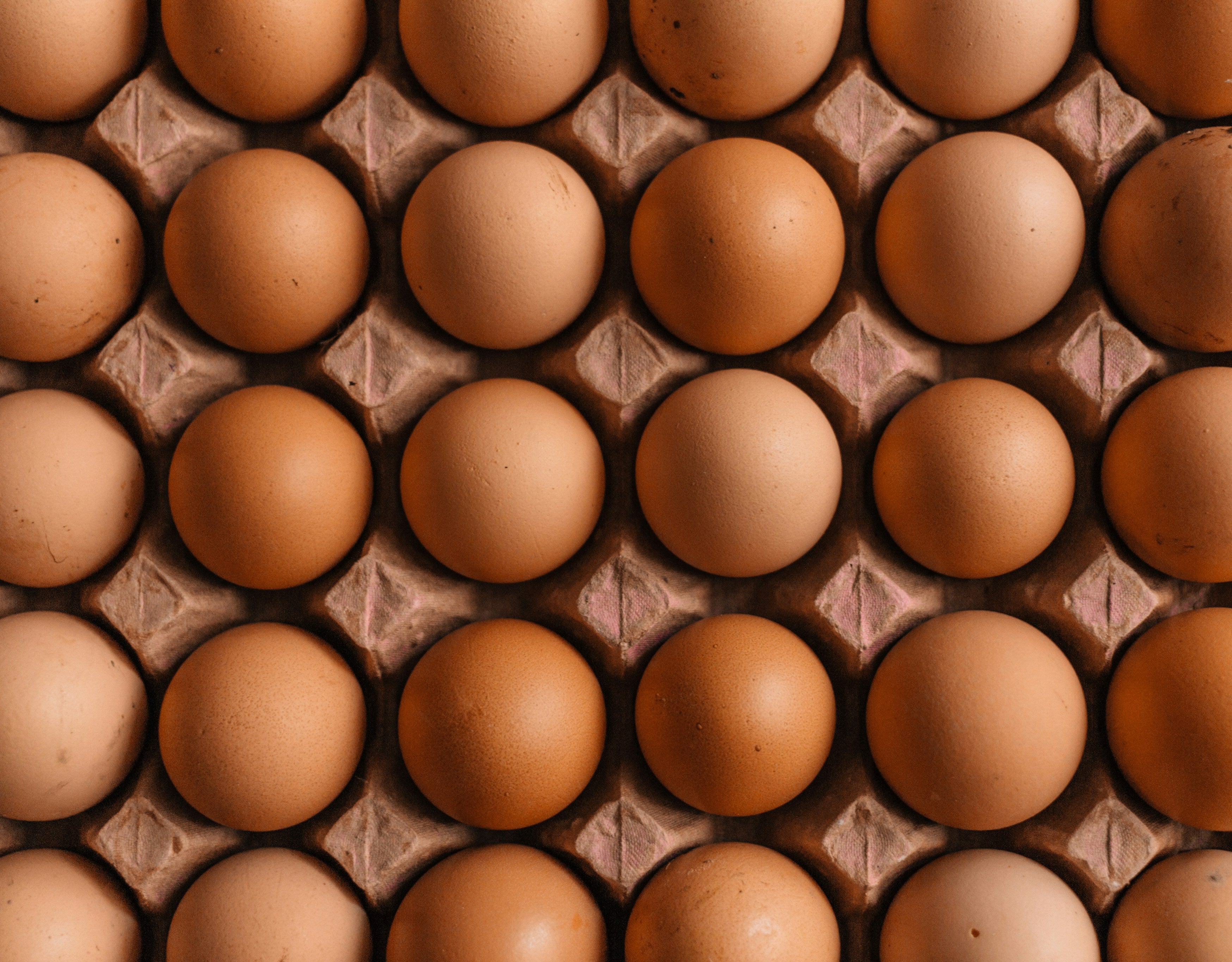 A Major UK Supermarket Will Soon Stop Selling Brown Eggs