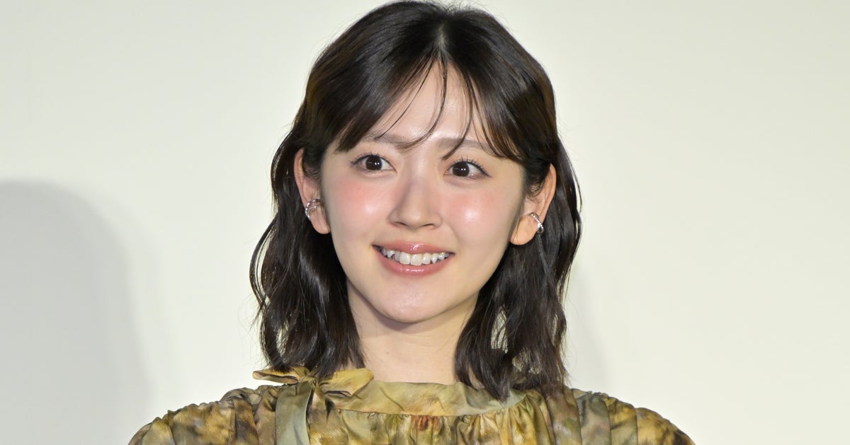 鈴木愛理、朝マックの食べっぷりが豪快すぎる！⇨「AIだよね！？」「これは笑った」