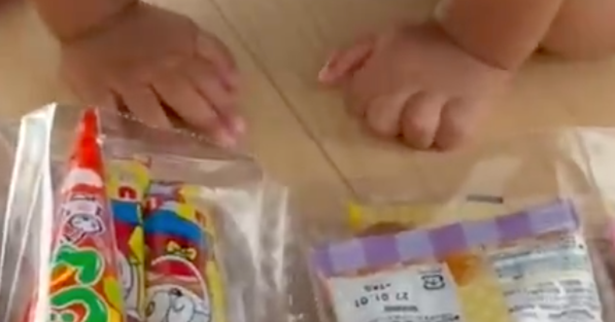 孫への愛が炸裂！祖母から届いた“とんでもない仕送り”に驚きの声「最高」「センスある」