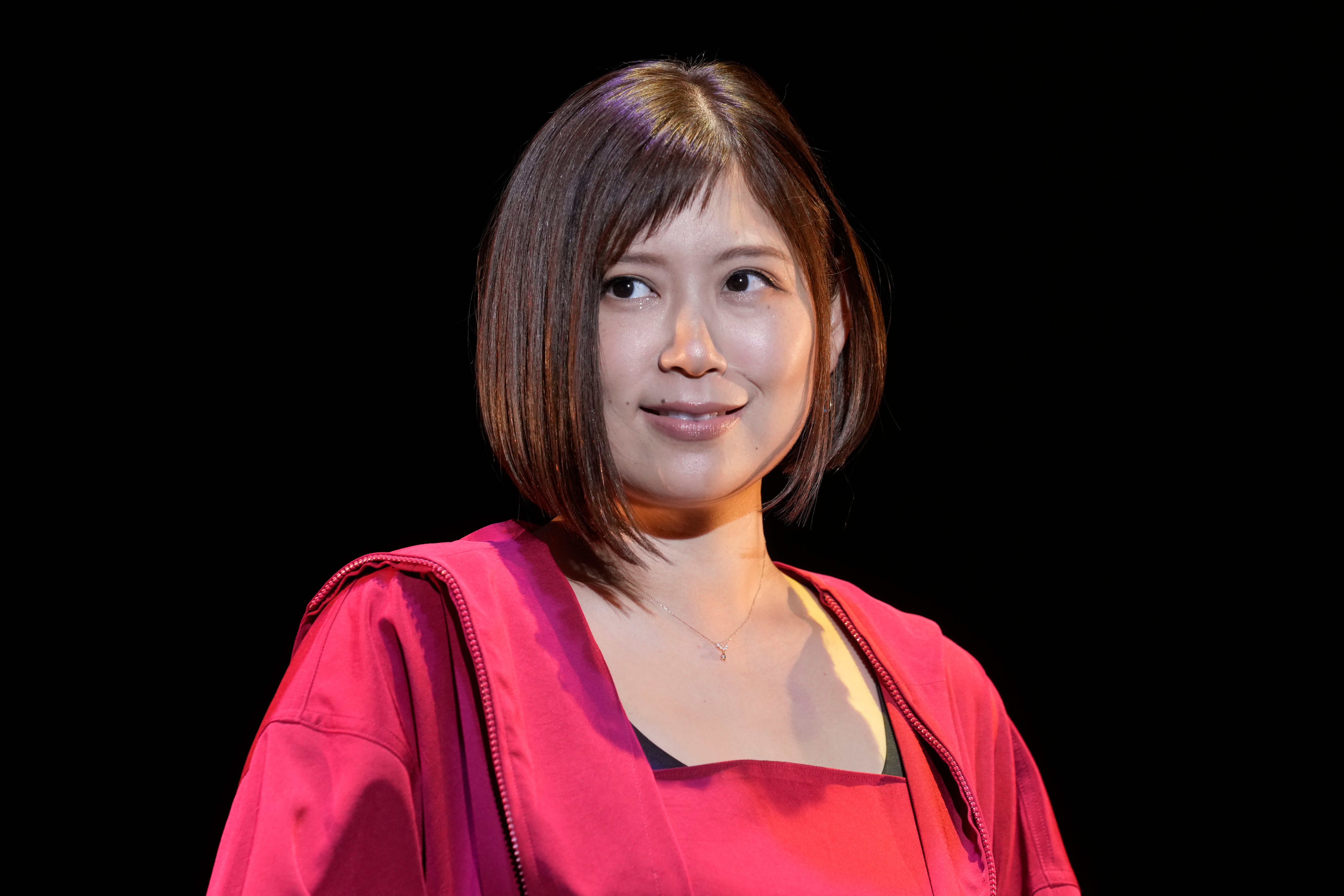 絢香がおにぎりに“顔”を描くとこうなる。「なんとも食べたくない不気味さに。笑」と本人