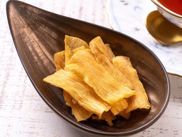 レンジで水分を飛ばしてドライフルーツ風に