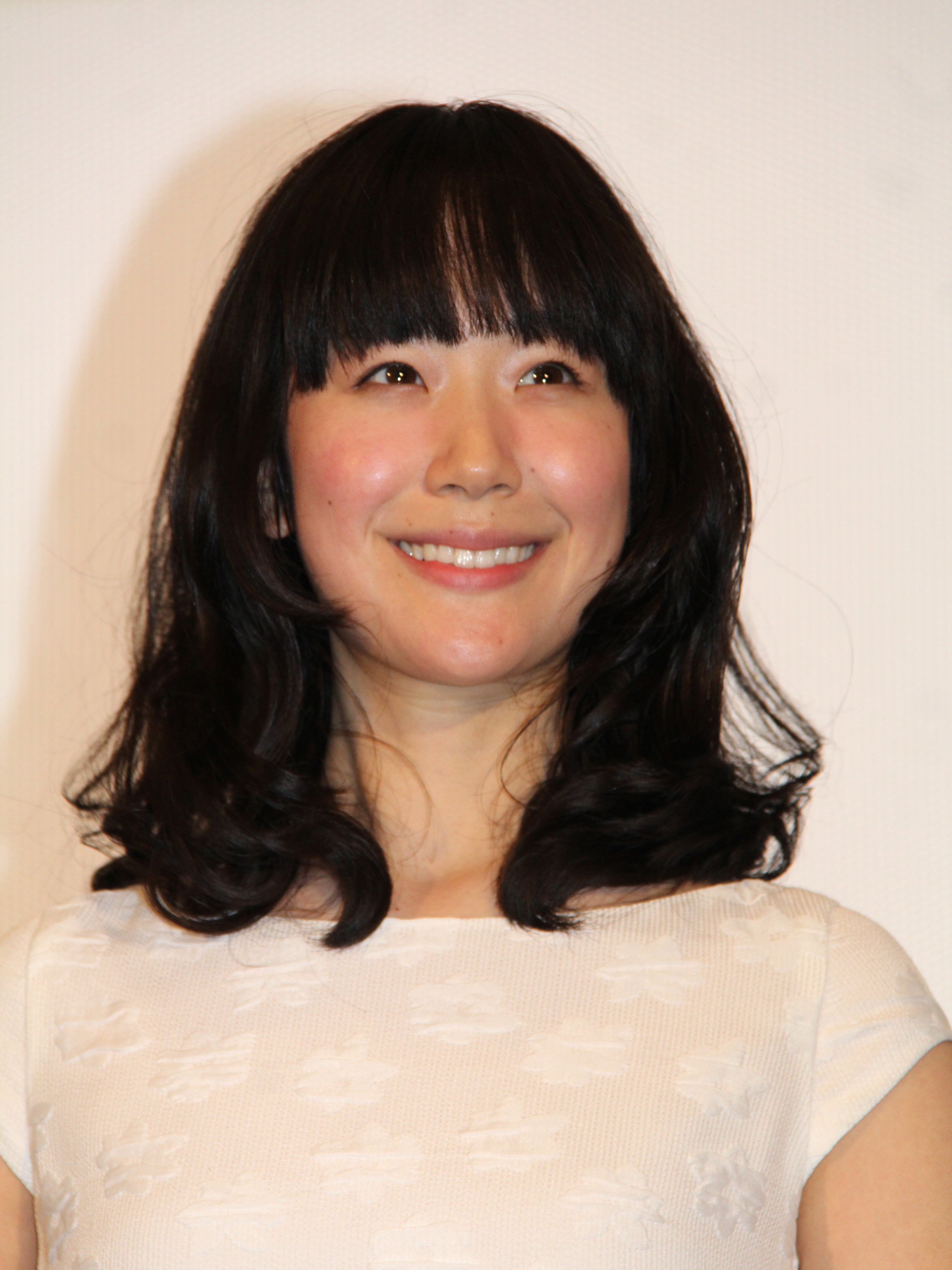 黒木華『銀河の一票』は、なぜ観る者を揺さぶるのか？「朝早いけど、仕方ないじゃん」デモで出会った女性の