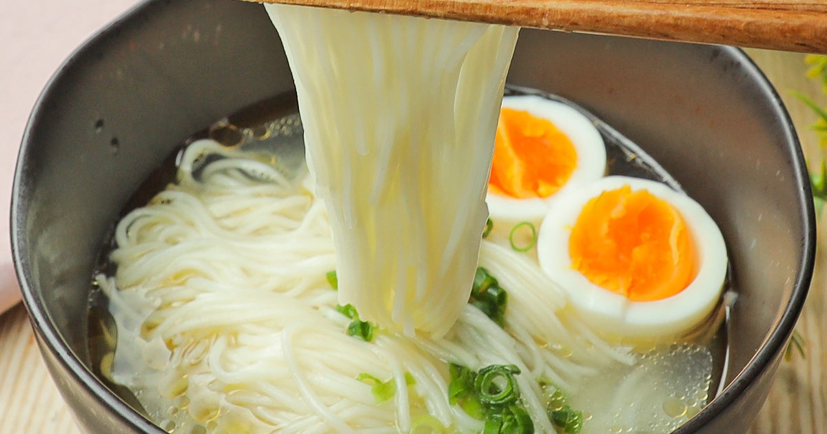 【そうめん、めんつゆに飽きたら入れてみて?】見た目と味のギャップがクセになる!そうめんの簡単アレンジレシピ