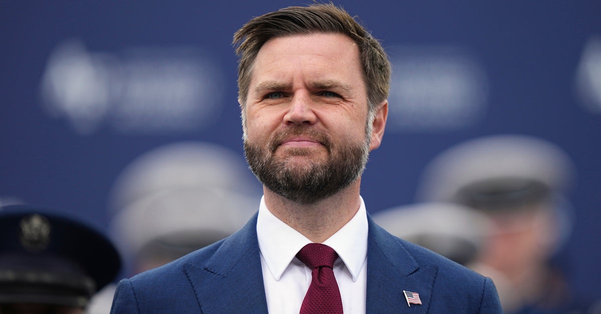 https://img.huffingtonpost.com/asset/6a2b638c190000a4287a18e0.jpeg?cache=TQBk1YZpKo&ops=1200_630