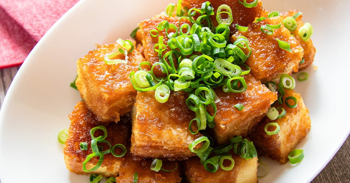 厚揚げは焼くだけだった私がハマった！「もうこれ、お肉超えだよ…」焼いて絡めるだけのコクうまおかず