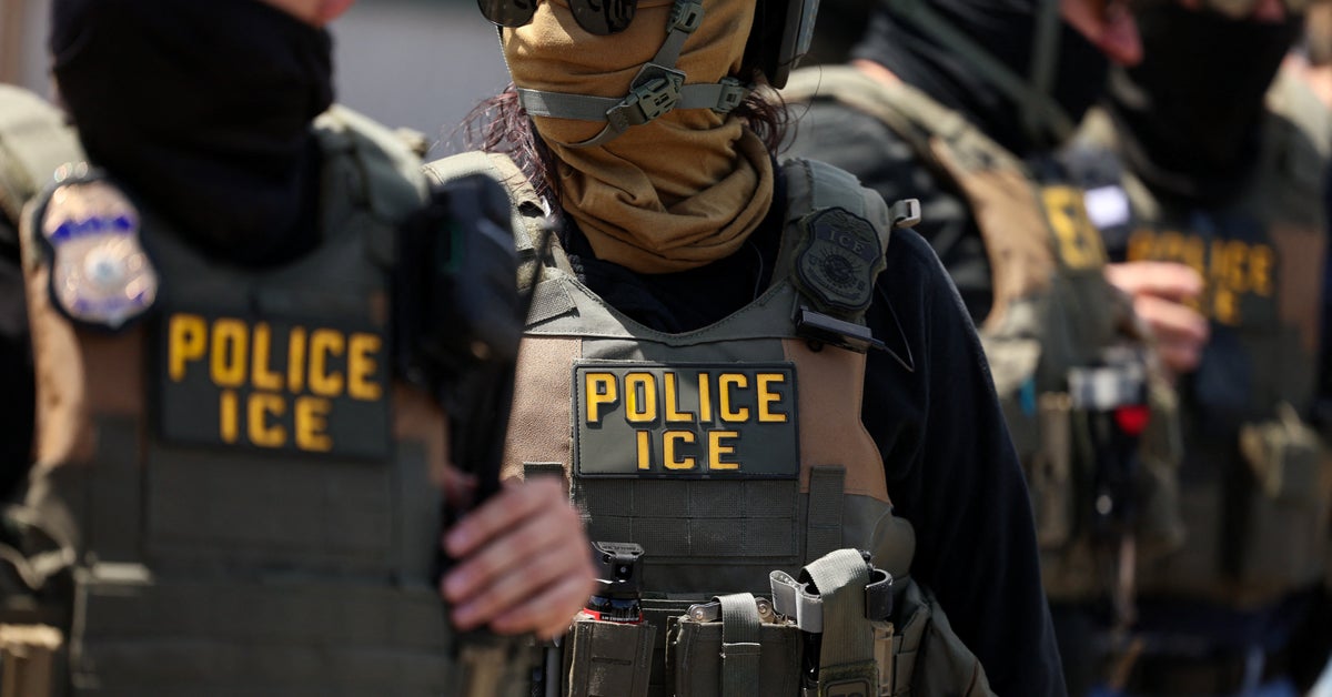 https://img.huffingtonpost.com/asset/6a2c774124000074090e49e8.jpeg?cache=eDxZoRPQNX&ops=1200_630