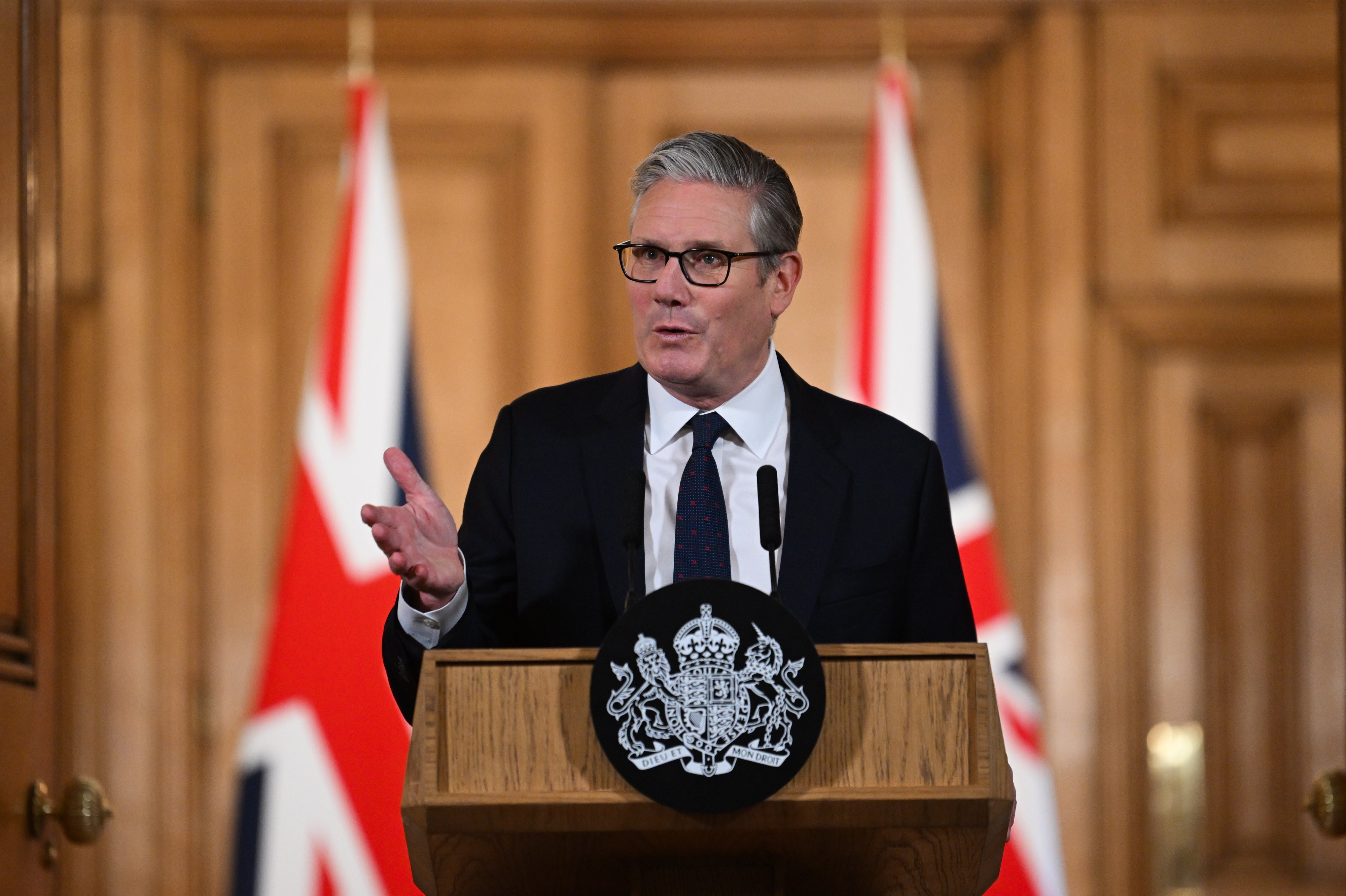 What You Need To Know About Keir Starmer's Under-16 Social Media Ban