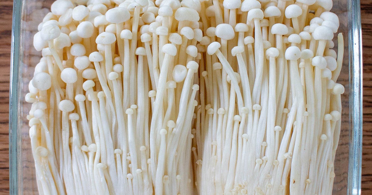 【もう、えのきは全部コレにして】コリコリ食感がクセになる!5分で簡単「梅ポン酢の無限えのき」