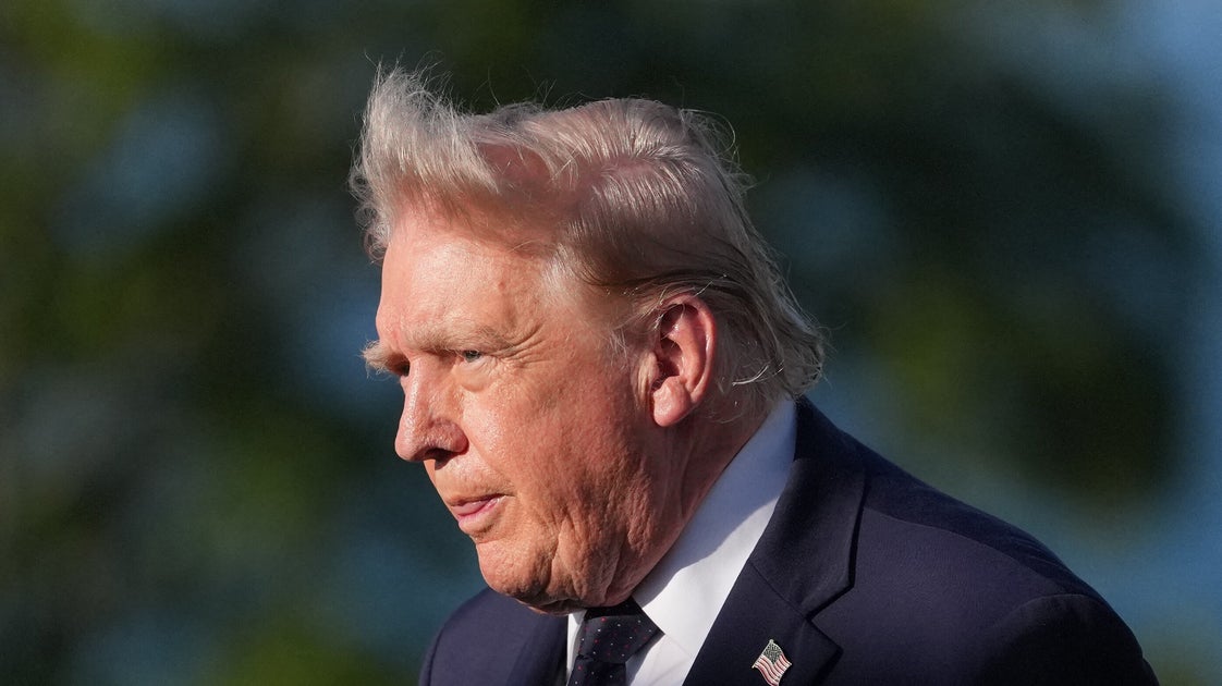 Resurfaced Trump Tweet Sparks Waves Of Mockery Following Iran Deal Announcement