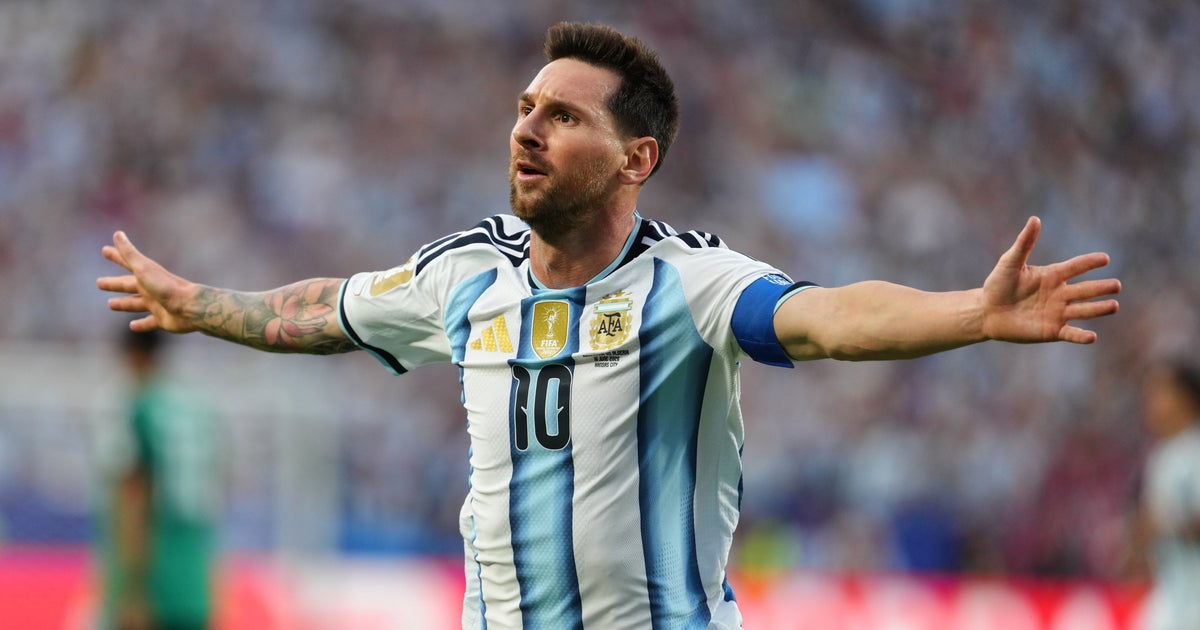 Messi Dominates With First World Cup Hat Trick As Defending Champs Argentina Stomp Algeria 3-0