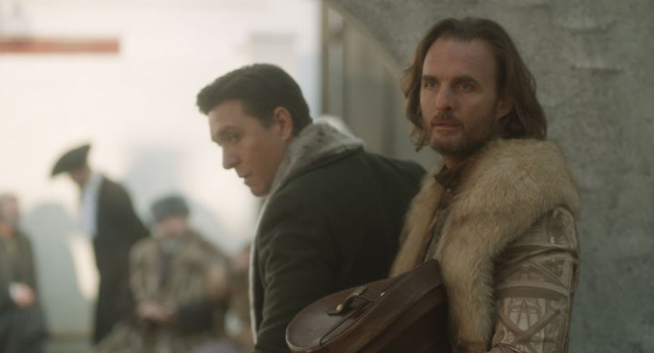 Greg Bryk in Frontier