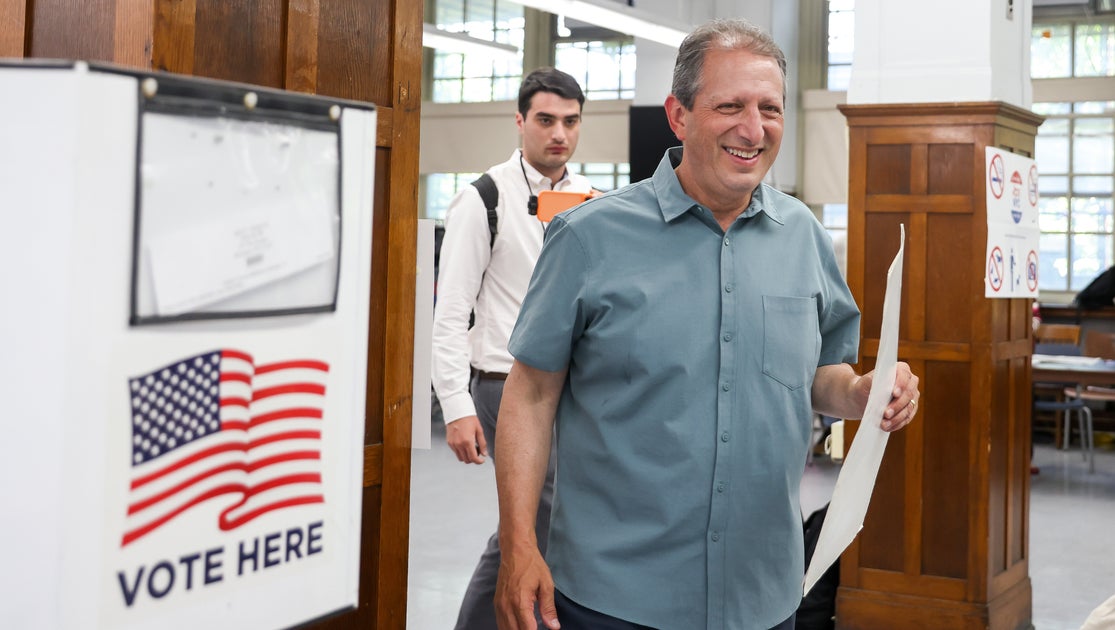 Brad Lander bat Dan Goldman à la primaire du Congrès de New York