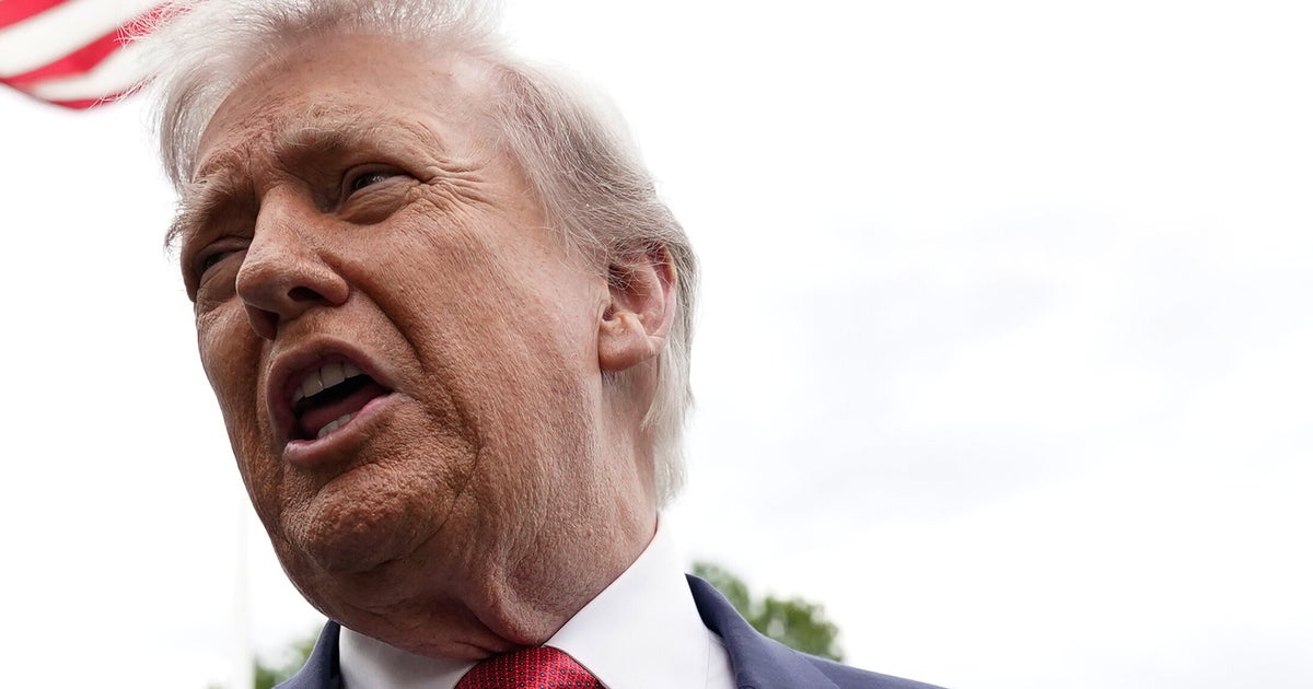 'Can't Make This S**t Up': Trump's Weirdest Post Ever Mocked On Social Media