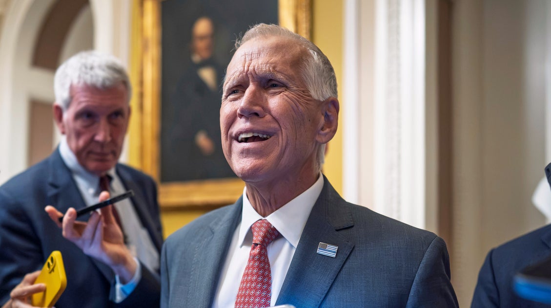 ‘What Freaking Parallel Universe?’: GOP Senator Mocks Trump’s Reflecting ...