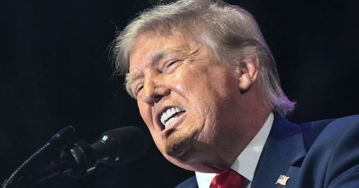 ‘Delusional Insanity': Trump's Wild New Claim Gets Hit With Immediate Reality Check