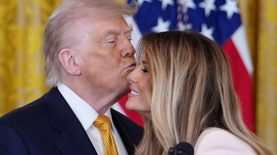 Donald Trump's White House Decor Power Play Against Melania Revealed In New Book