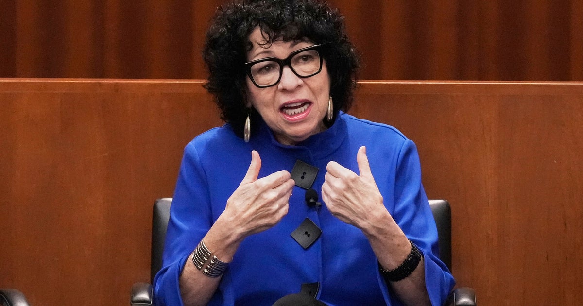 https://img.huffingtonpost.com/asset/6a3d4b941600003c1b5d5157.jpeg?cache=lZX5lQHISN&ops=1200_630