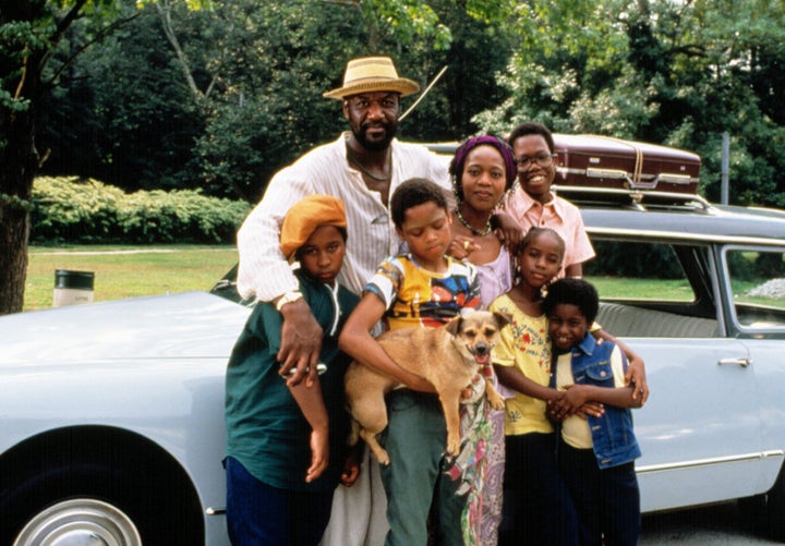 Delroy Lindo and Alfre Woodard with kids (L-R) Chris Knowings, Sharif Rashd, Carlton Williams, Zelda Harris and Tse-Mach Washington in "Crooklyn."