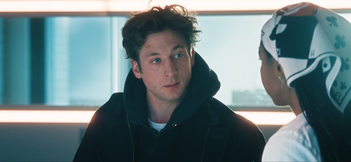 Jeremy Allen White as Carmy and Ayo Edebiri as Sydney in "The Bear."