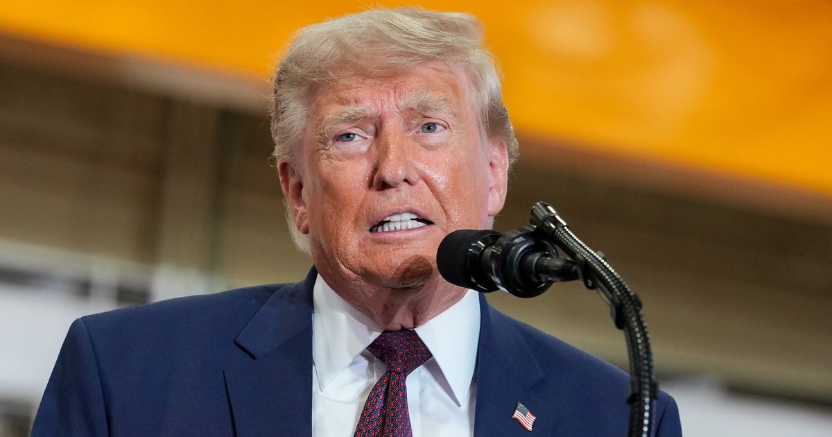 Trump Gets Savaged By Brutal Jeffrey Epstein Joke At Kennedy Center