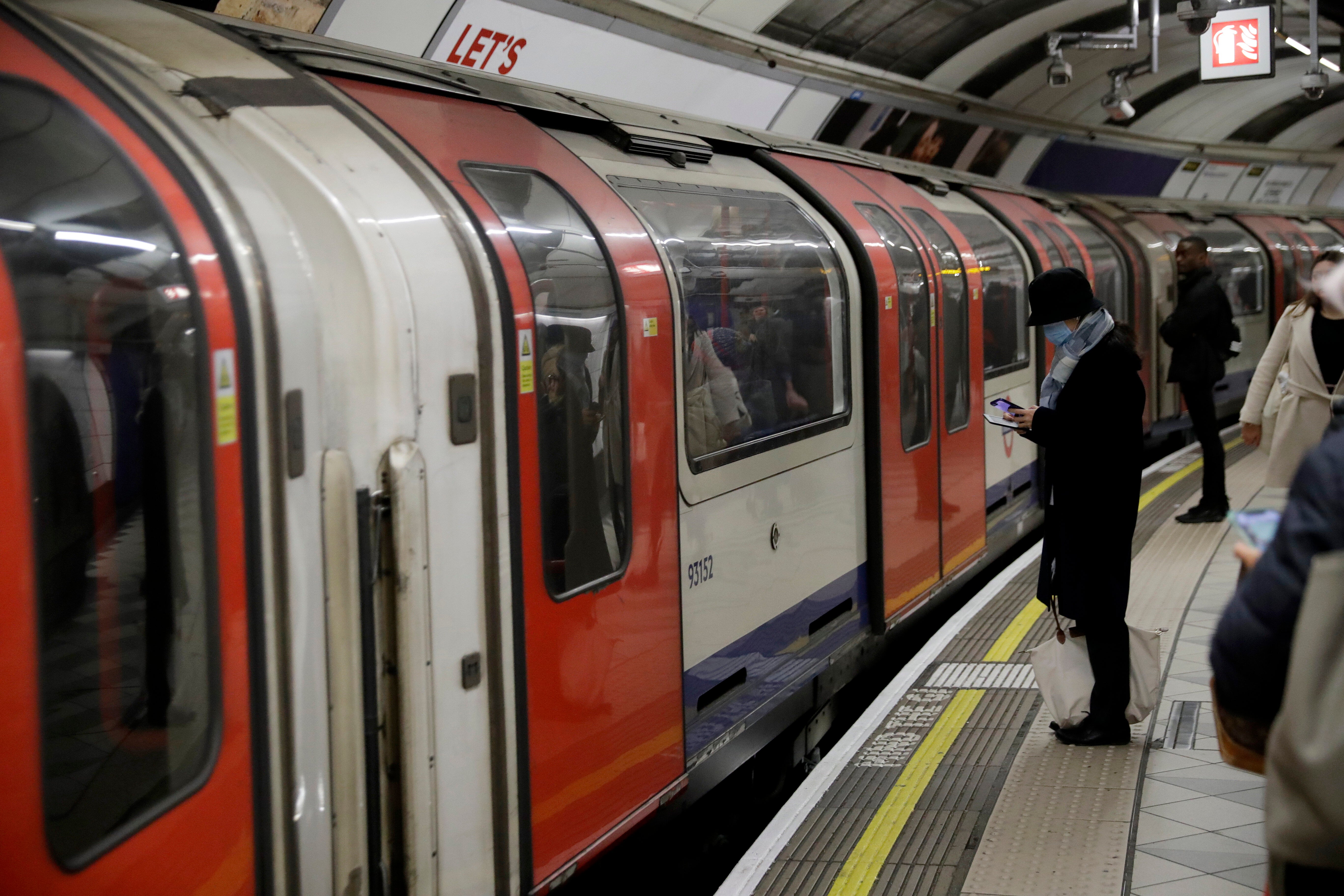 Travellers Are Learning Why The London Underground Is Always So Warm