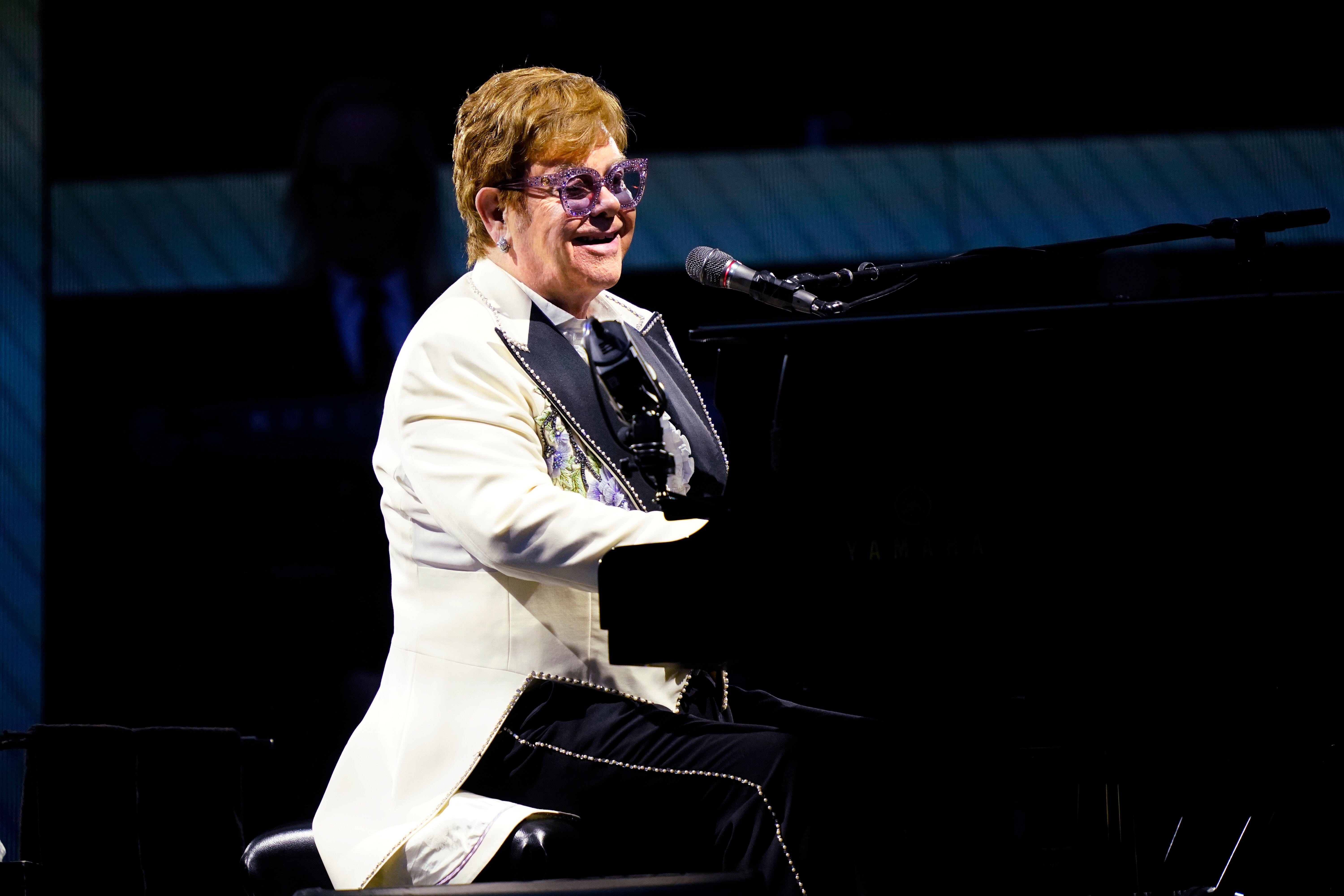 Elton John's Past Comments About Hologram Shows Resurface Amid Fresh Vegas Reports