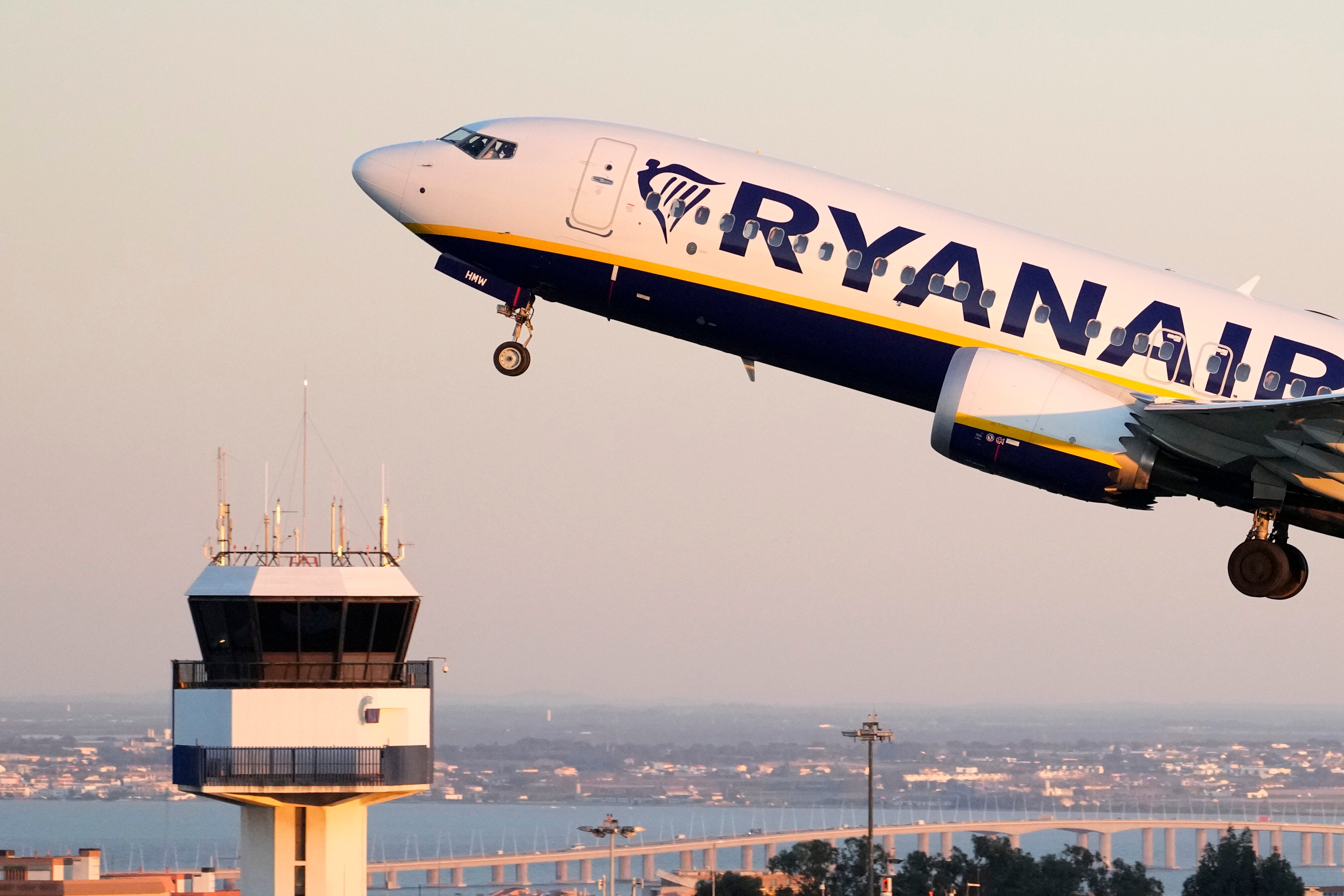 19 UK And EU Airports Affected By Ryanair Flight Cuts