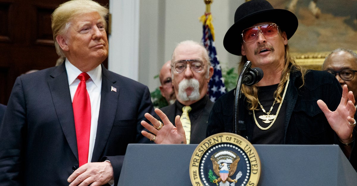 https://img.huffingtonpost.com/asset/6a46eded180000406b1565df.jpeg?cache=cXla1yNtE8&ops=1200_630