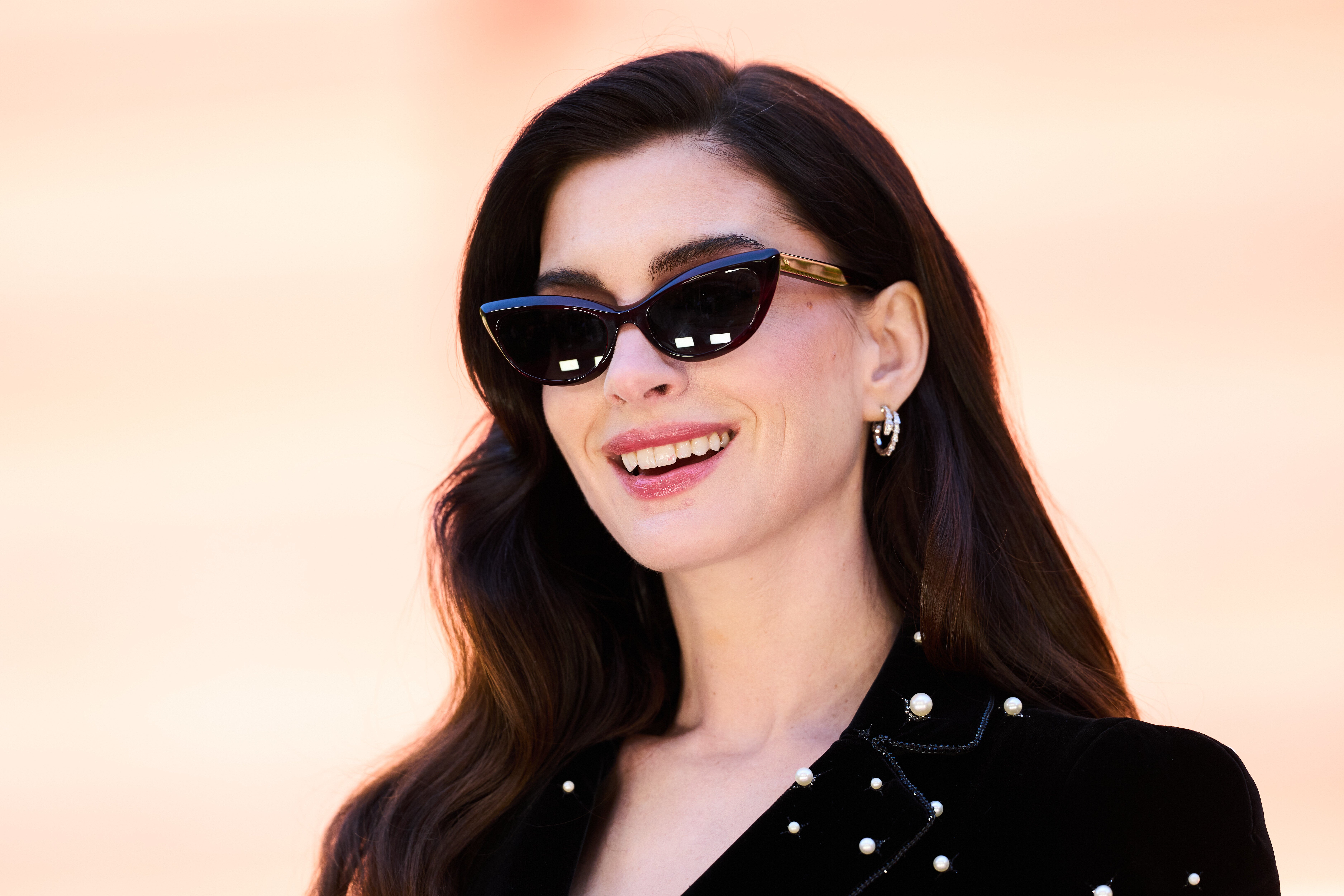 Anne Hathaway 'Quit' Knocked Up Over Birth Scene, Seth Rogen Says