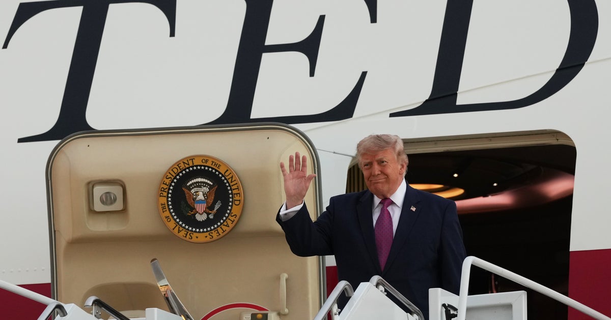 豪華な新・米大統領機「エアフォースワン」の写真。映り込んだあるインテリアにネットが釘付けなワケ