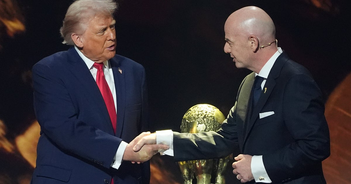 https://img.huffingtonpost.com/asset/6a4b9e371a00008ff758027c.jpeg?cache=QAQCJglnvp&ops=1200_630