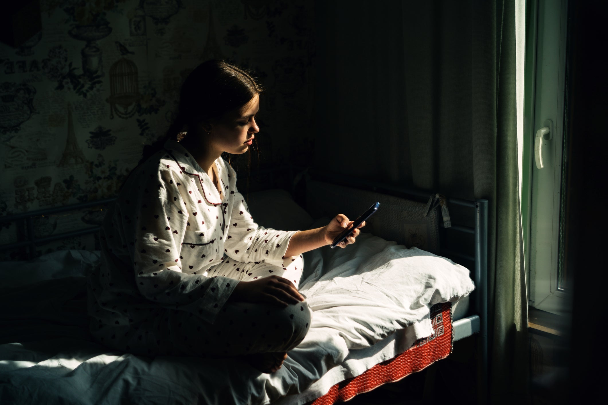The Lonely Generation: Why Young People Are Turning To AI For Mental Health Support