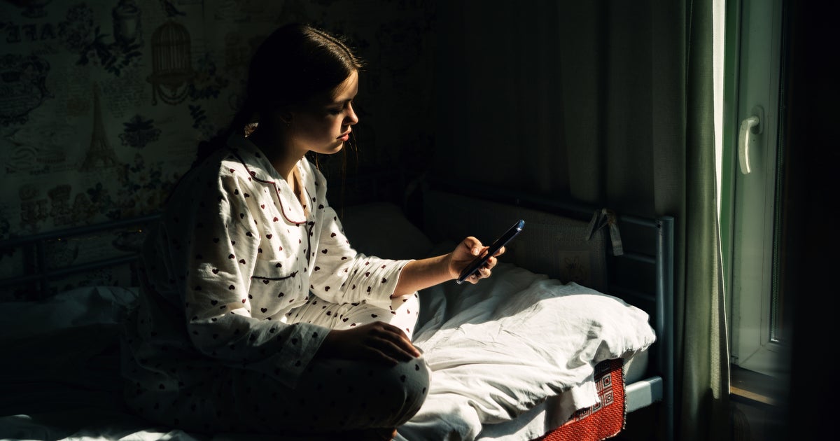 Millions Of Lonely Young People Are Now Turning To AI For Emotional Support