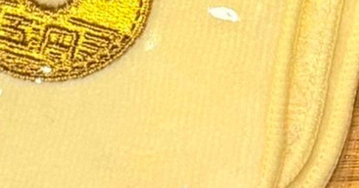 縁起が良さそう！造幣局の刺繍入りハンカチが可愛すぎる⇨「本物の5円かと思った！」の声